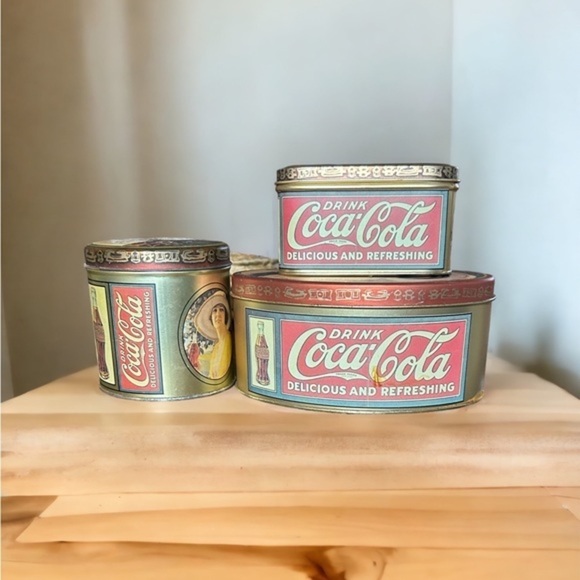 3‎ vintage Coca-Cola tins - Picture 2 of 4